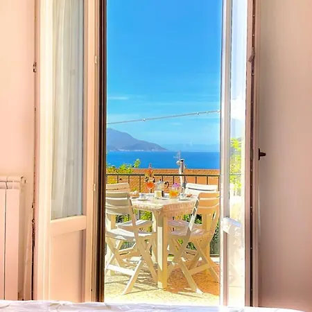 Viticcio Aurora E Fiorita - Goelba * Portoferraio